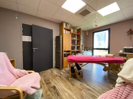 location locaux professionnels 26 m² à guichainville (27930)  nan €