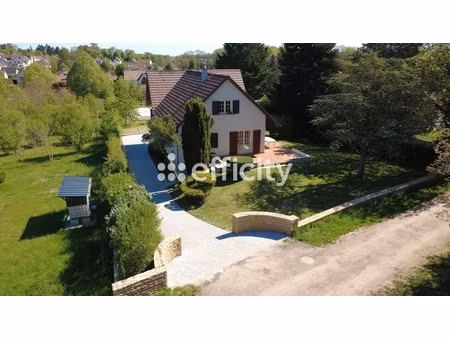 maison 7 pièces - 158 m²