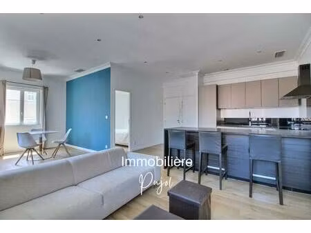 location appartement t2 meublé de 53 m² climatisé - marseille 1er - quartier opéra / vieux