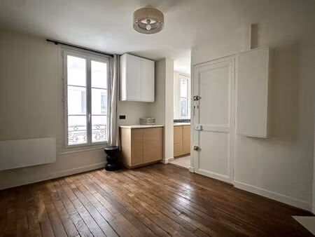 charmant t2 école militaire