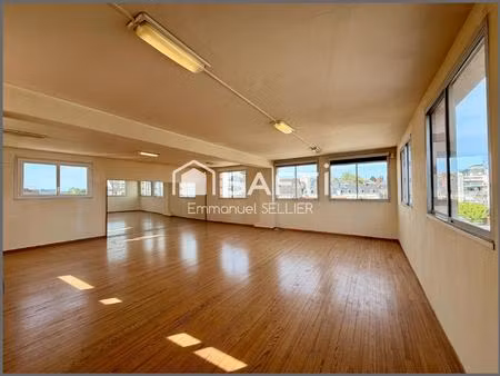 appartement atypique en centre-ville de vierzon