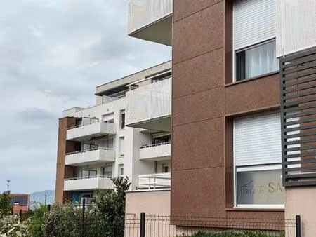 ? t3 81 7 m² avec jardin + terrasse + garage ? résidence récente à voreppe 293000e