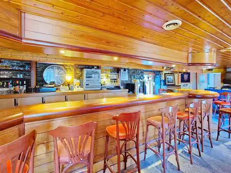 morlaix - bar restaurant  licence iv
