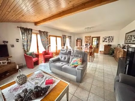 maison 3 chambres + un logement 1 chambre + local et dependance 180 m2 a ardin !