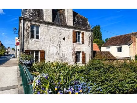 maison de ville avec fort potentiel – buzançais