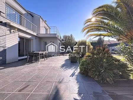 maison familiale garage et piscine sur eysines