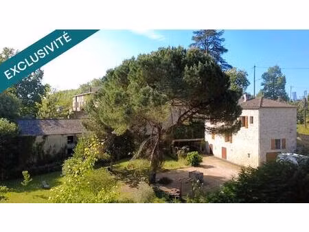 jolie maison en pierre