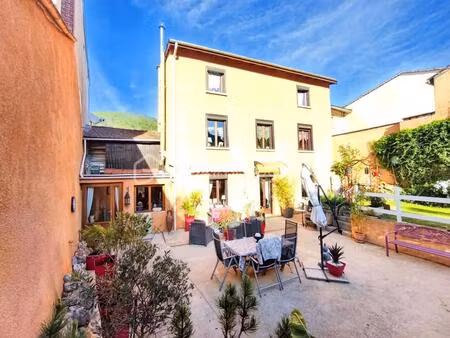 coup de cœur – maison de caractère en pierre avec volumes et extérieur de qualité