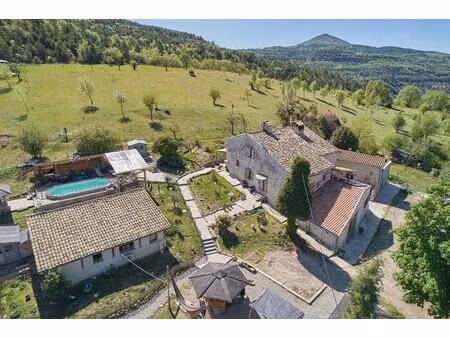 maison thoard 9 pièce(s)