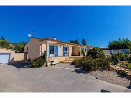 uchaud maison 149 m2 dont t2 indépendant piscine