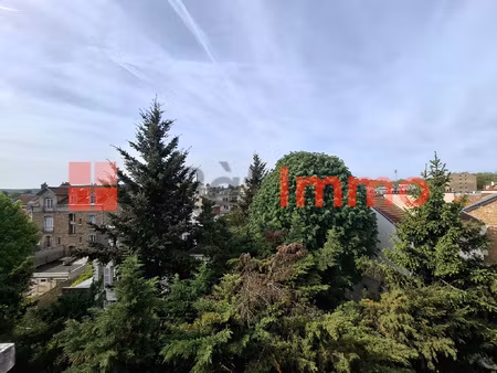 t141 - dernier etage et balcons - 3 pieces de 54m2 expose su