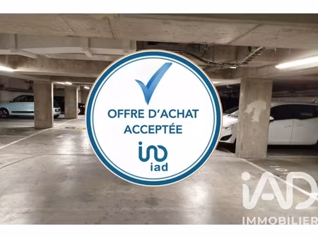 vente parking undefined m²