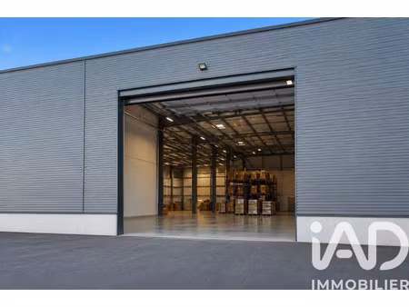 vente local commercial 245 m²