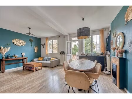 maison suresnes / 6 pièces 102 06 m2 / idéalement située