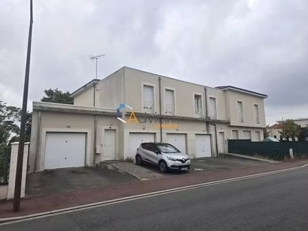 prestigieux immeuble de rapport en vente à saint-jean-de-la-ruelle  centre