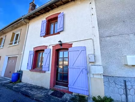 jolie maison de hameau avec une autre maison à rénover tout proche de bellac