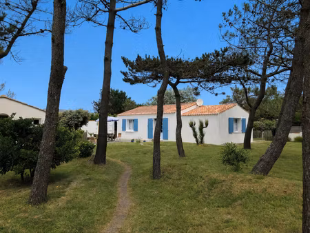 un écrin de charme à deux pas de la corniche et de la mer