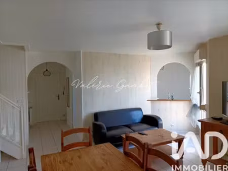 duplex à louvres (95380)