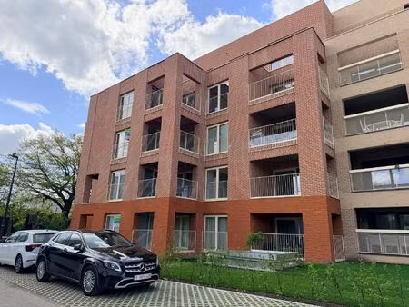 appartement te huur in maasmechelen met 2 slaapkamers