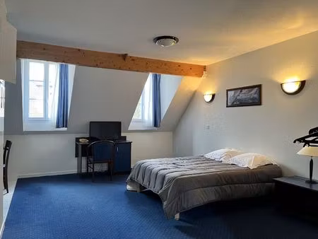appartement dans résidence à la roche posay