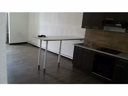 location appartement 3 pièces 53m² sete 34200