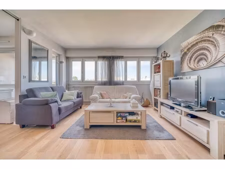 appartement 5 pièces - 93 m²