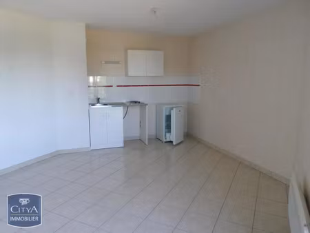 appartement à louer 1 pièce 30.7 m² - saumur (49) - 400€