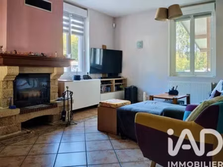 maison à bourg-et-comin (02160)