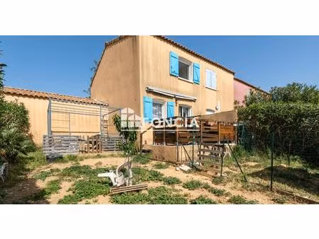 à vendre – charmante maison avec jardin dans un secteur recherché