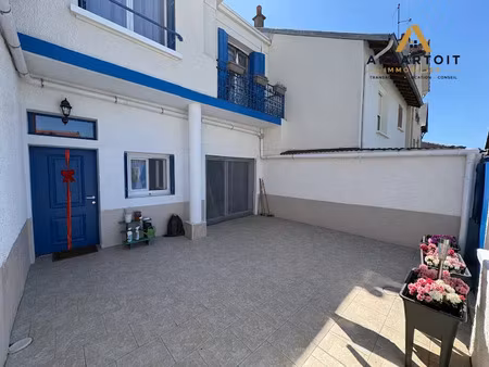 vente maison 4 pièces 105 m² à vichy (03200)  199 000 €