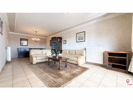 instapklaar appartement met terras op centrale ligging!