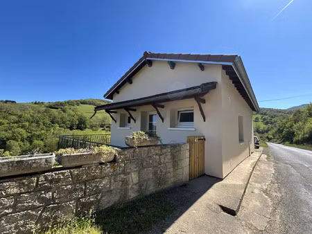 location appartement 2 pièces 39 m² à rontalon (69510)