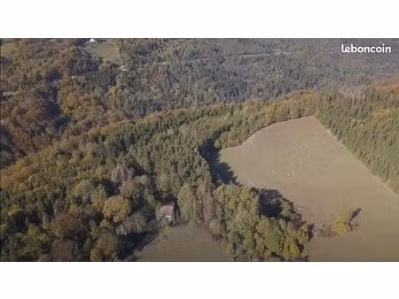 ancienne ferme en pierres