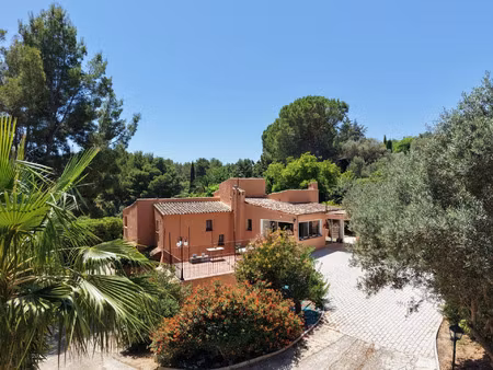 vente maison 7 pièces 145 m² bandol (83150)