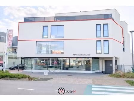 appartement te koop in maasmechelen – ruim 2-slaapkamerappartement met overdekt terras