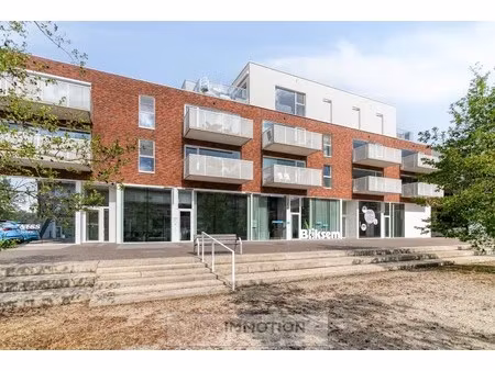 penthouse met 3 slaapkamers  hobbyruimte  terras en parking - geniet van prachtige vergezi