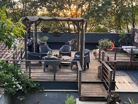 maison en pierre de bordeaux vu garonne