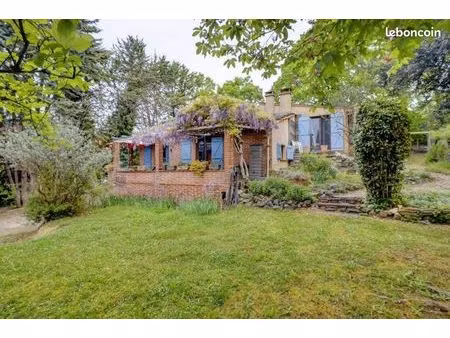 villa 4 pièces 122 m²