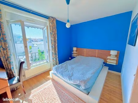 t2 calme  traversant et lumineux - secteur jean-jaurès / em lyon