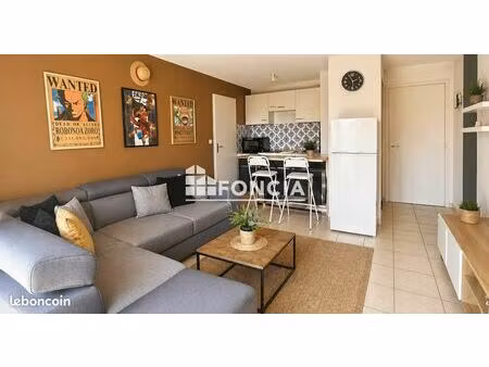 vente nimes t2 parking terrasse