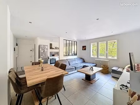 t3 rénové de 59 m2 - 2 chambres - ascenseur - proches commodités et gare tgv