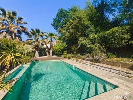 maison 5 pièces 128 m²