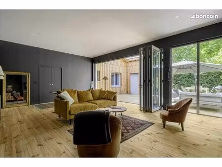 villa 6 pièces 177 m²