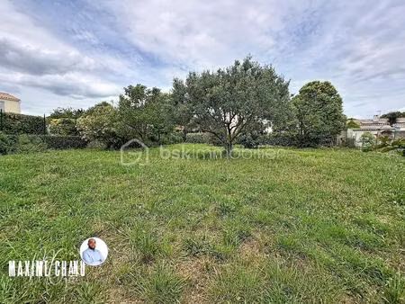 terrain de 390 m² à mireval