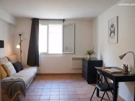 studio 20.2m² - aix centre historique - dpe e - idéal investissement