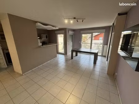 appartement 3 pièces 70 m²