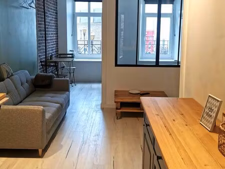 location vieille-ville 35m²