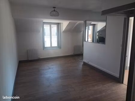appartement t2 bis