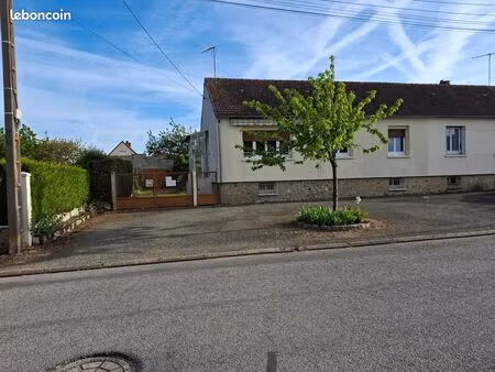 maison jumelée avec sous sol