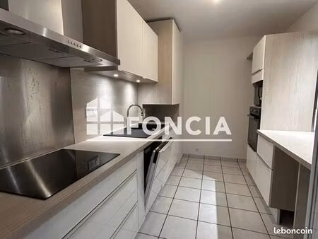 appartement 3 pièces 70.96m² à louer 990 - chamalieres 63400